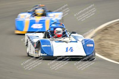 media/Jan-26-2025-CalClub SCCA (Sun) [[cfcea7df88]]/Group 6/Race/